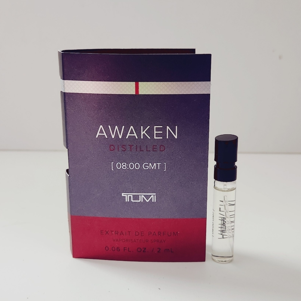 ⭐4/$15 Tumi Awaken Distilled